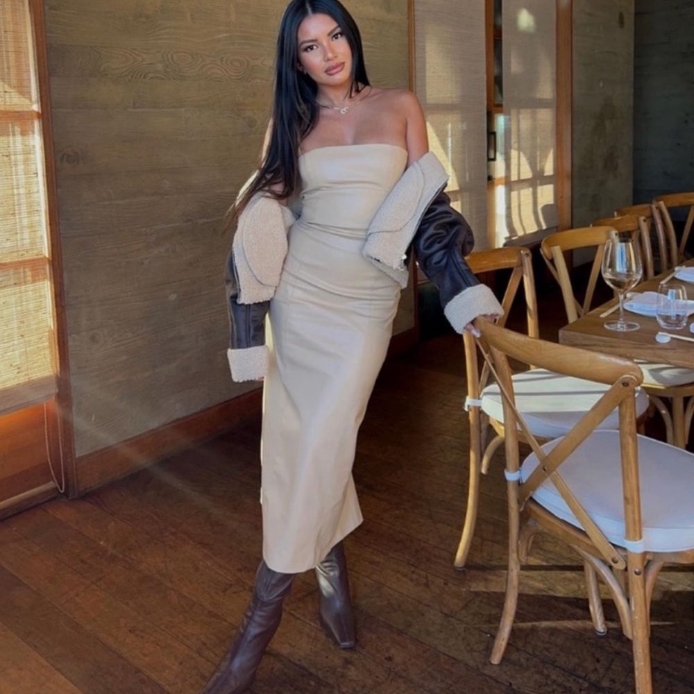 Zara Strapless Beige Dress